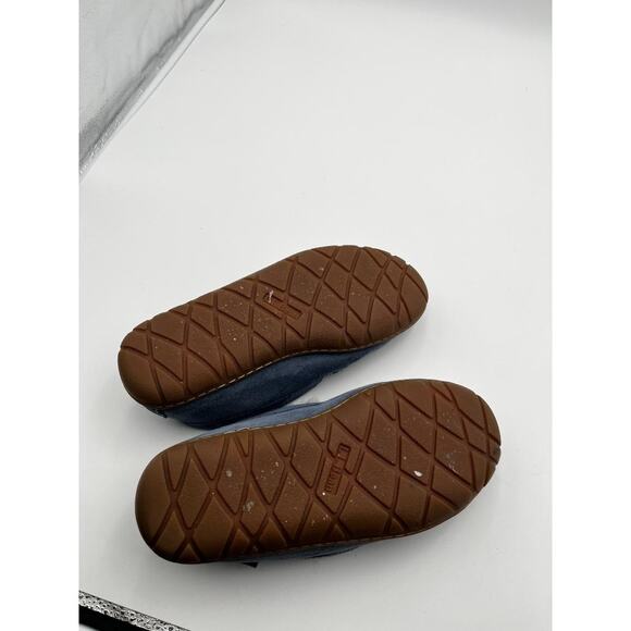 L.L. Bean women’s moccasin slippers, size 7 Medium Blue Suede Good Condition - Picture 2 of 6